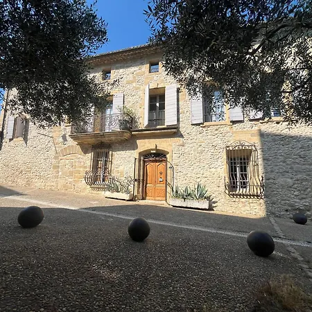 Le Patio De 3* Collias